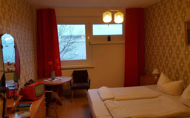 OSTEL - Das DDR Hostel