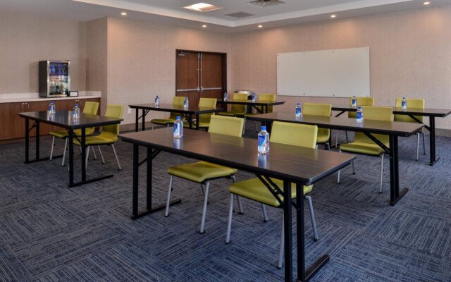 Holiday Inn Express & Suites West Melbourne by IHG