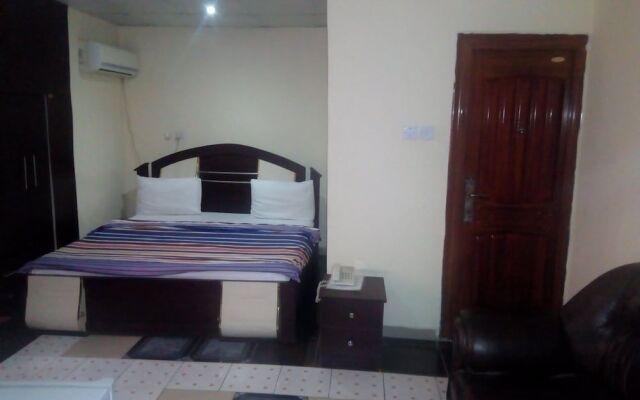 The Rodze Hotel & Suites Annex