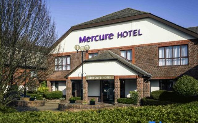 Mercure Dartford Brands Hatch Hotel &amp; Spa