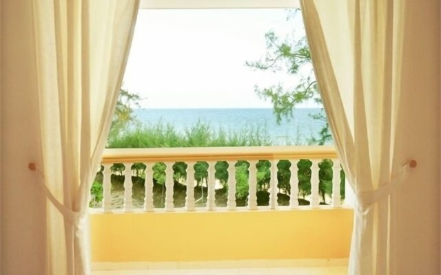 River Ray Estates