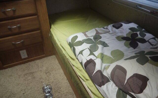 Kariyushi Trailer House