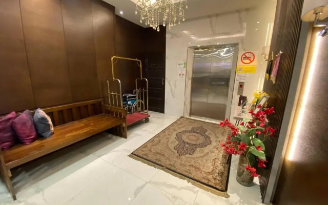 Serapi Hotel