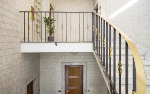 Milano Duomo Suite with Lovely Terrace