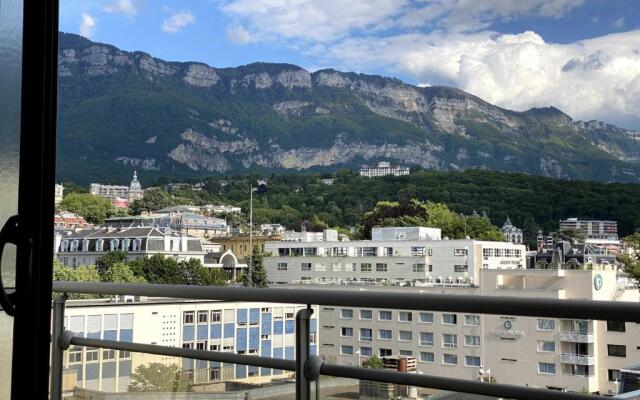 Studio moderne et lumineux centre ville Aix les Bains