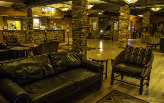 Zion Lodge