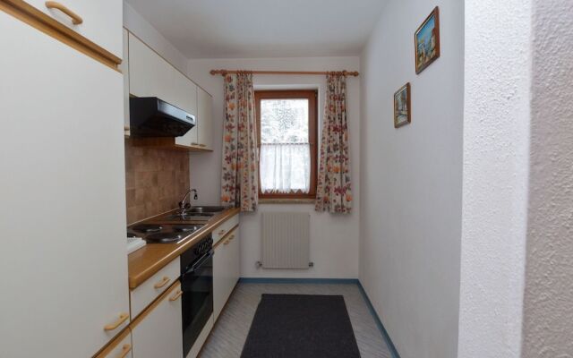Cozy Apartment in Bichlbach near Lake