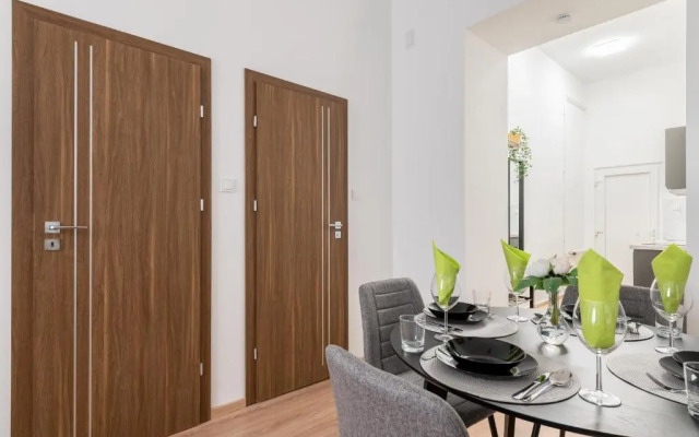 Kiraly Apartment