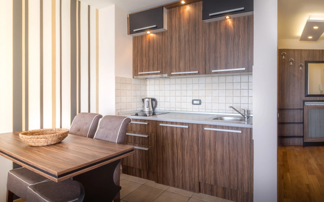 Feel Belgrade Aparthotel