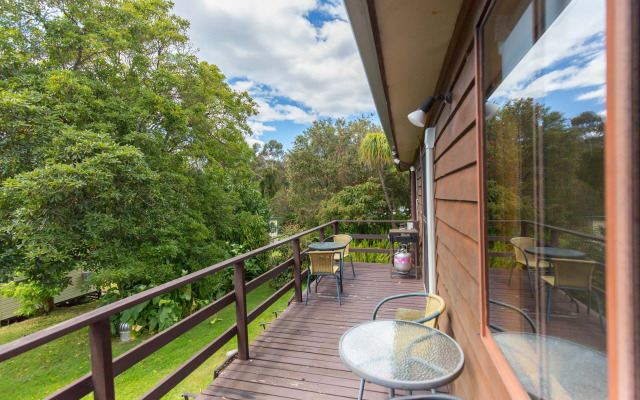 Wonboyn Cabins & Caravan Park