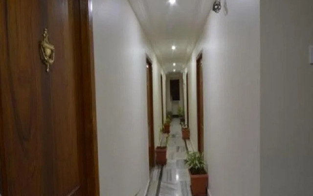 Hotel Abhiram Palace