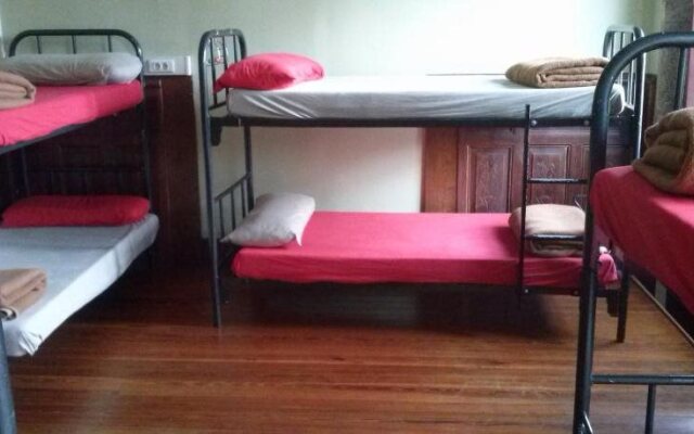 Roots&Boots Singular Hostel