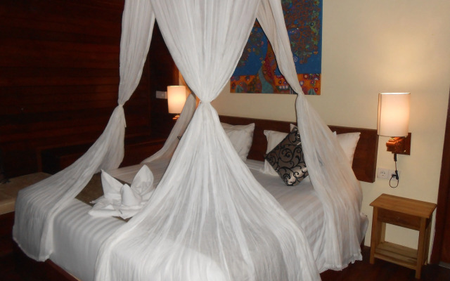 D'Muncuk Huts Lembongan