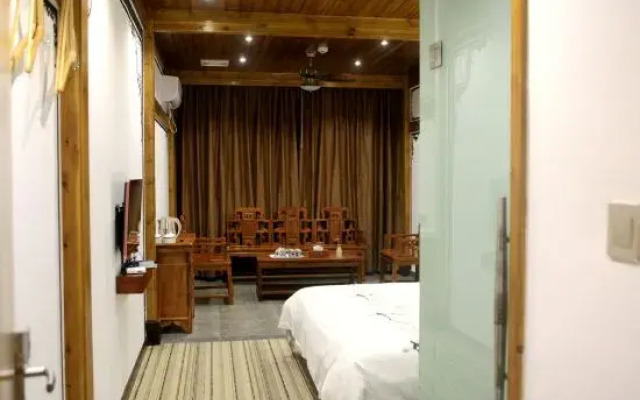 Chunlu Hostel
