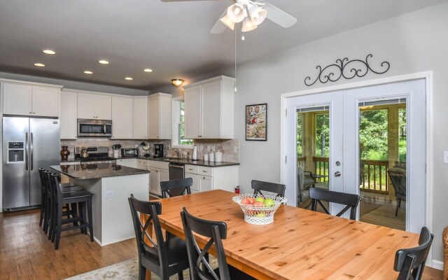 Deep Creek Dream 4 Bedroom House