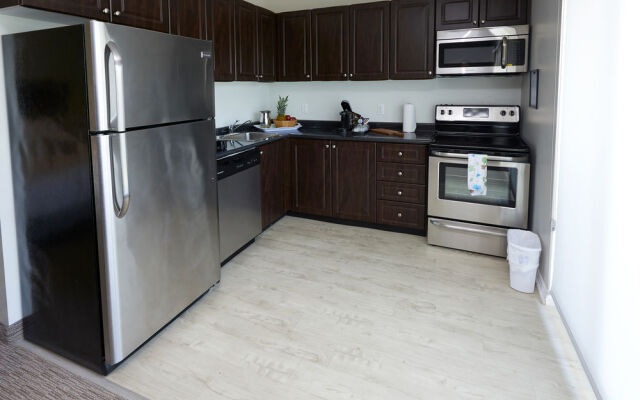 Wasaga Riverdocks Hotel Suites