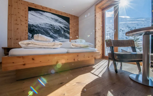 Mondschein Hotel and Chalet