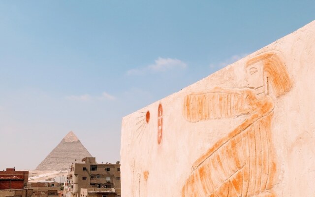 Pyramids Loft Homestay