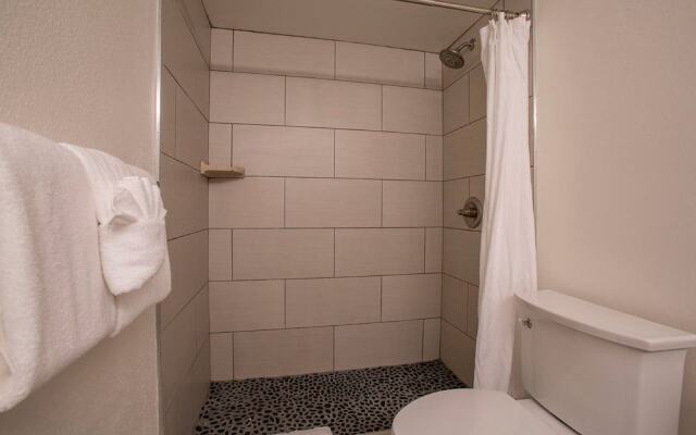 Kamaole Sands 3404 - Two Bedroom Condo