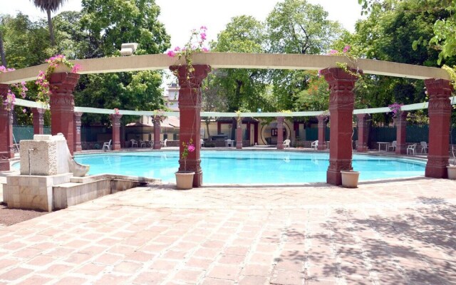 Nilambag palace