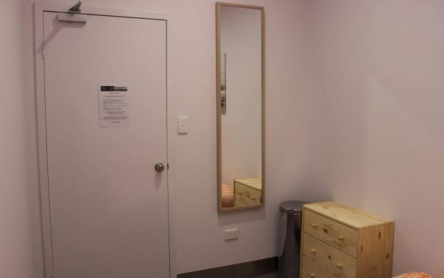 City Perth Backpackers Hostel