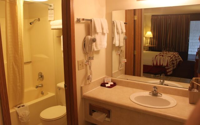 Ozark Valley Inn