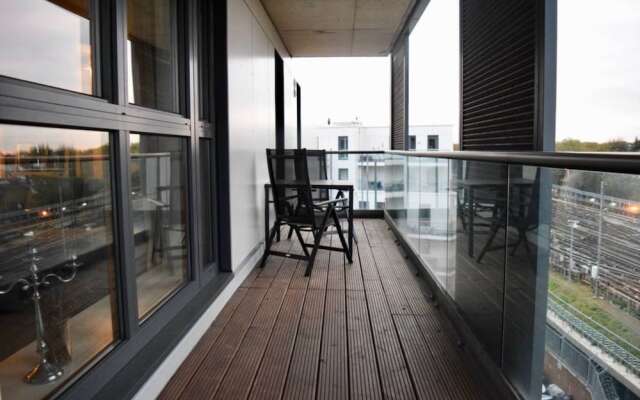 Homely Flat With Balcony in Parsons Green