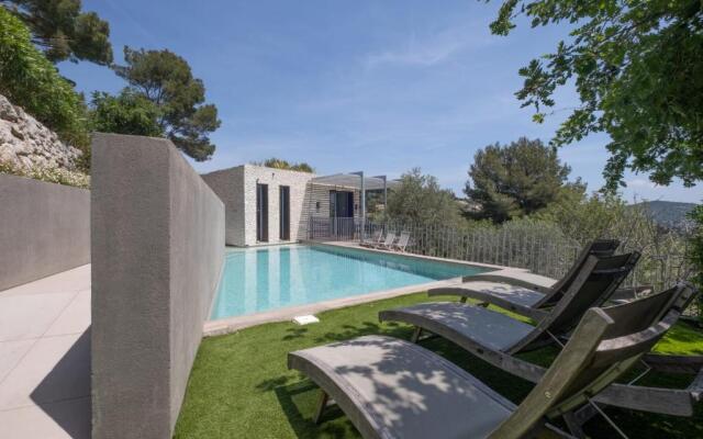 SERRENDY CALIFORNIA-STYLE HOUSE Swimming pool absolute calm!