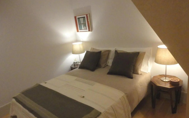 Oporto Like Home IV - Mezzanine