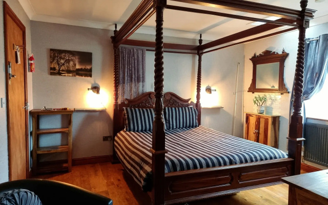 Castle Lodge B&B