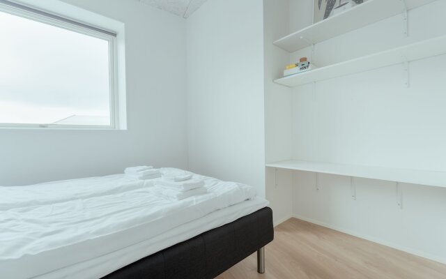 Delightful 2 Bedroom Apt | Balcony | Parking