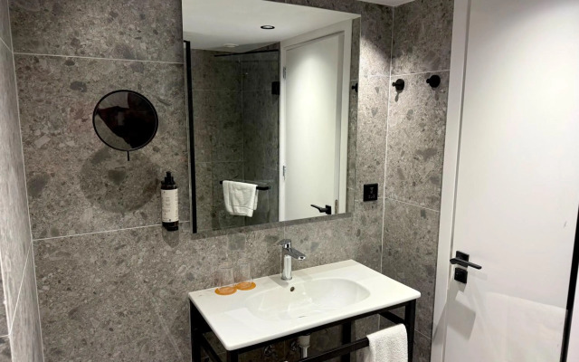 Kapetanios Odysseia Hotel