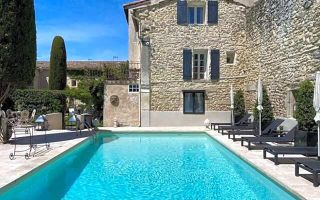 Gounod Hotel