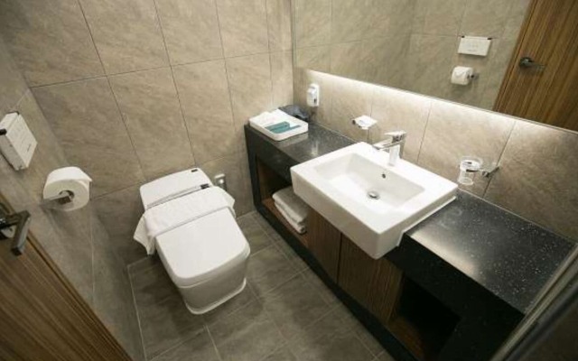 Western Grace Hotel