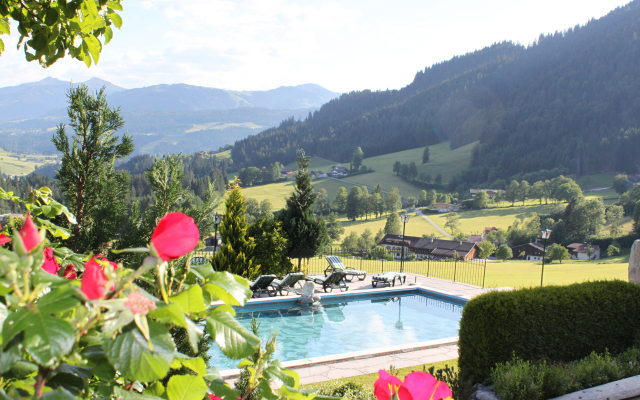 Hotel AlpenSchlössl