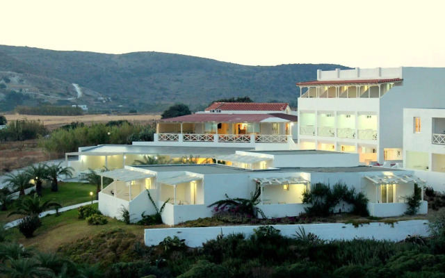 Golden Milos Beach House by Domotel