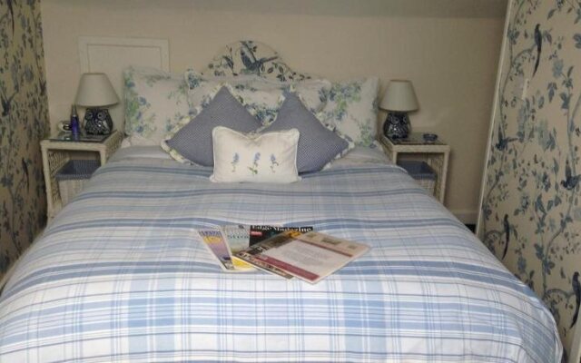 Twelfth Night Guest House