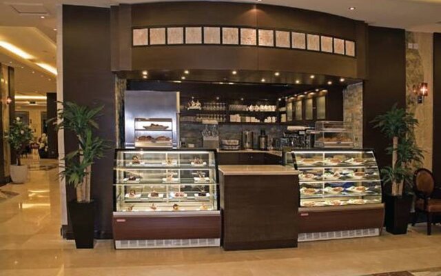 Dar Al Eiman Royal Hotel