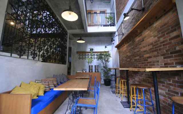 Pawon Cokelat Guesthouse