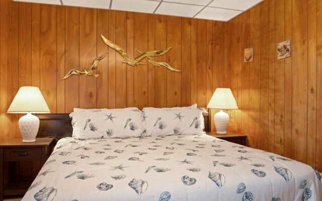 Island 26 2 Bedroom Condo