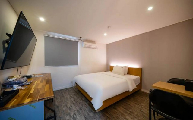Fan Hotel