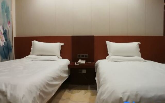 Thank Inn Plus hotel He'nan Zhoukou Chuanhui District Red Star Macalline