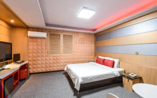 Jeonju Sanjeongdong Prague Motel