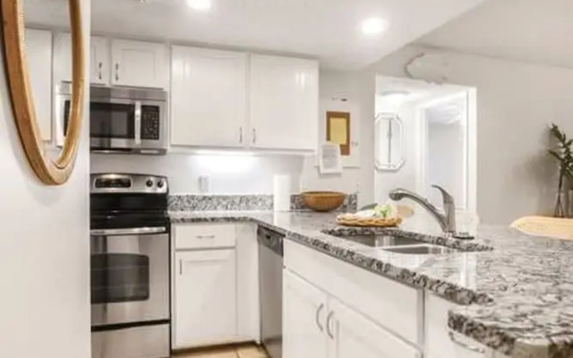 Sugar Beach153- 4 Pools Beachfront