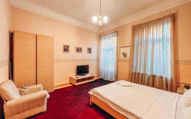 Apartment - Independence Square