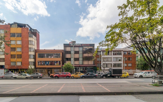 Hotel Bestmark Platinum