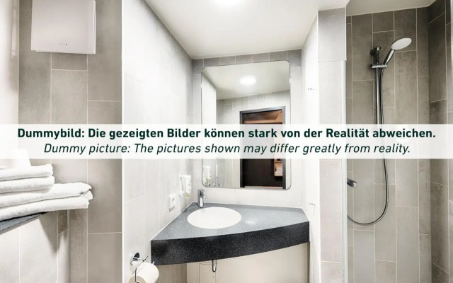 B&B HOTEL Wuppertal-City