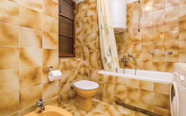 Awesome Home in Bregi With Wifi and 2 Bedrooms