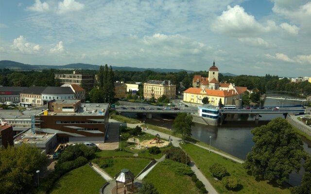 Amber Hotel Bavor