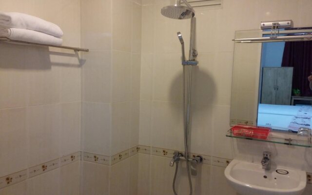 SAIGON River Hotel - Dist 2